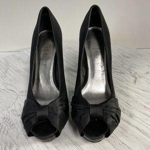 White House Black Market 9M 4” Black High Heel RecycledFashionShop